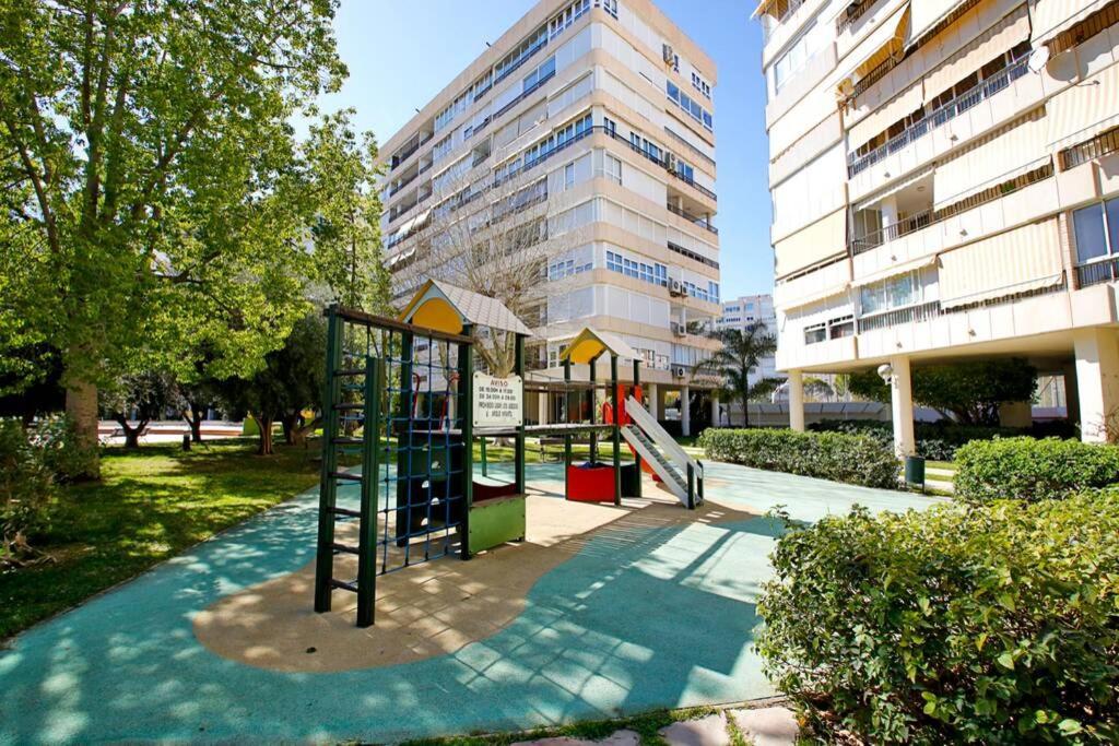 Garden Apartment With Pool And Ac Alicante Exterior foto